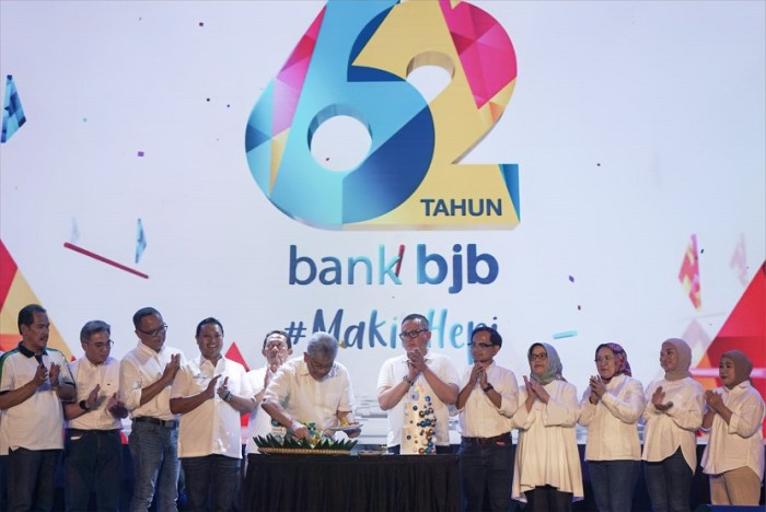 Perjalanan 62 Tahun bank bjb Berkontribusi dan Mengakselerasi Ekonomi ... PT Bank Pembangunan Daerah Jawa Barat dan Banten Tbk