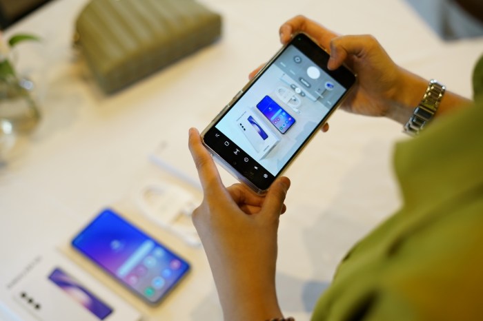 Samsung Electronics Indonesia meluncurkan Galaxy A54 5G, ponsel mid ... Samsung galaxy a54